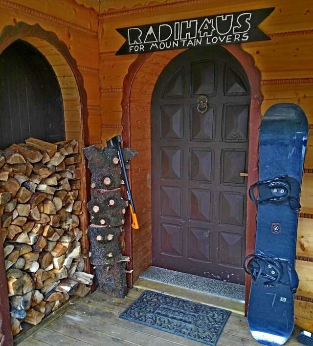 Шале Radihaus & Treehaus Żar Мендзыбродзе-Живецке-23